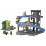 Garaj cu lift pe 3 nivele din lemn cu Spalatorie